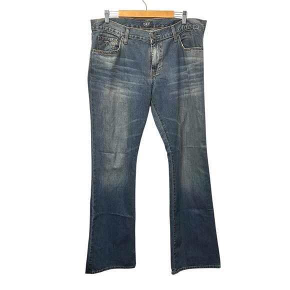 Guess Rocker Slim Boot‎ Mens Jeans 39x34" Relaxed Fit Blue Feathered Mid Rise - Picture 1 of 10